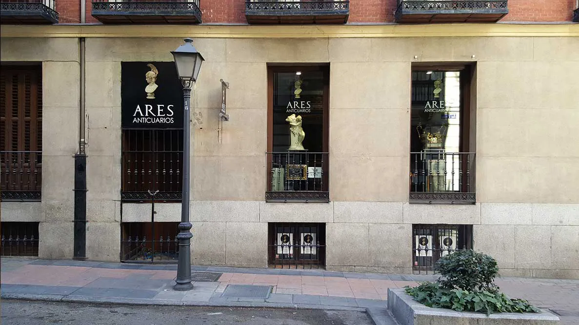 ares-galeria-madrid Ares Anticuarios: Expertos en compra y tasación de antigüedades